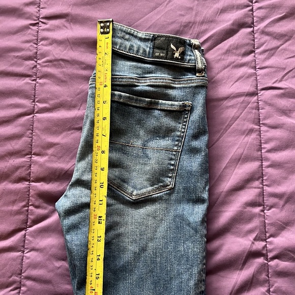 American Eagle Jeans (Size 4) - Picture 6 of 6